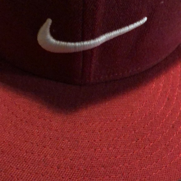 Nike Hat ! Men’s or women - Picture 4 of 4